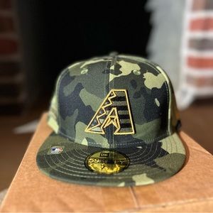 ✨New Era Arizona Diamondbacks Armed Force✨